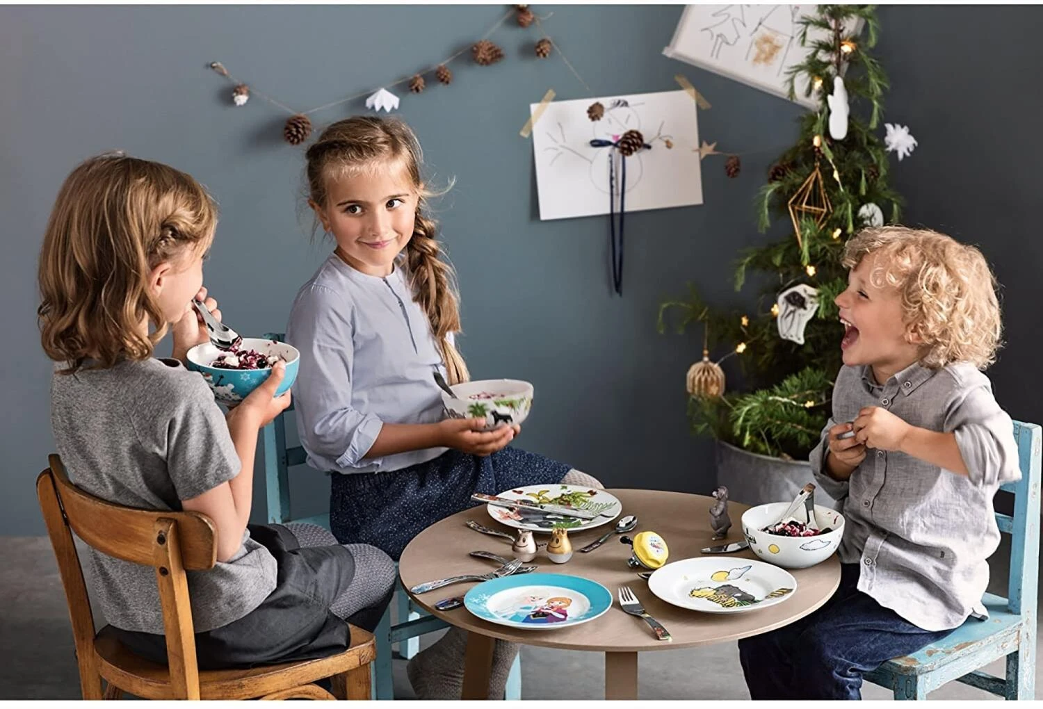 WMF Disney Frozen Kindergeschirr Mit Kinderbesteck 7-teilig 4 WMF Disney Frozen Kindergeschirr Mit Kinderbesteck 7-teilig - Image 2