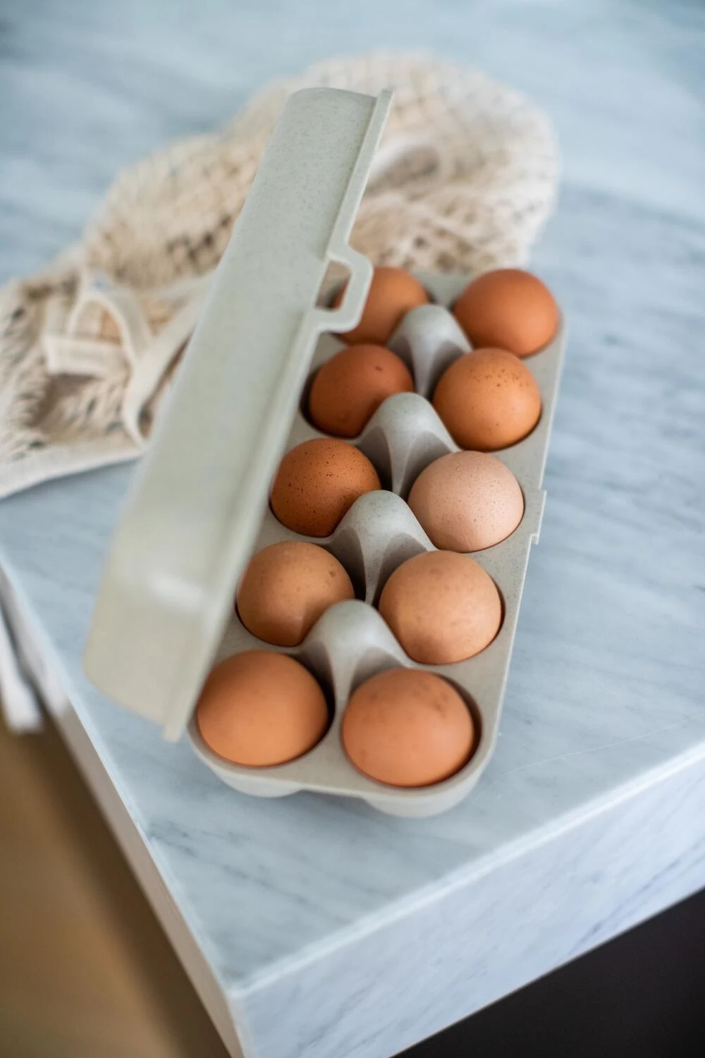 Koziol Eierbox In Sand 5 Koziol Eierbox In Sand - Image 3