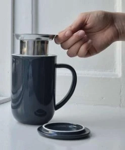 Viva Scandinavia Teepott Minima Balance Mit Filter, Weinrot -WMF Geschäft 9102263 Ambiente 2 1