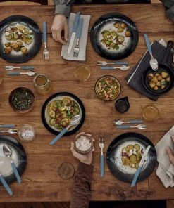 Victorinox Swiss Modern Besteck-Set Mit Tomatenmessern, 24-teilig, Kornblumen-blau -WMF Geschäft CUT 6 9096 11W2 24 LS 1