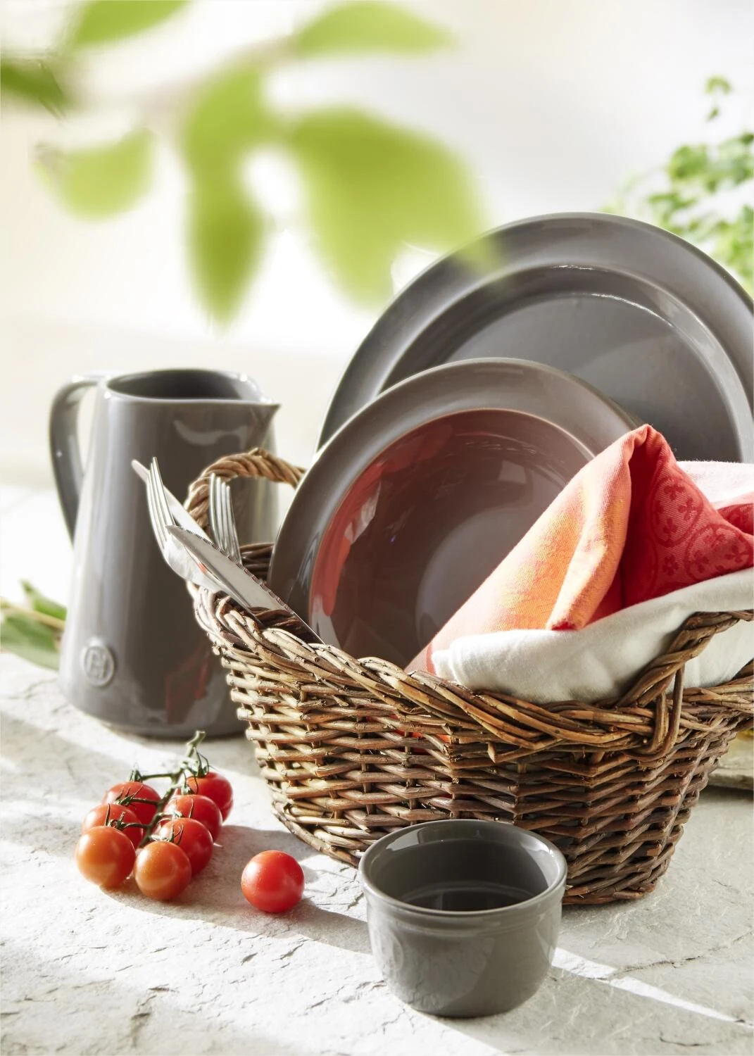 Emile Henry Suppen-/Pastateller In Ton 5 Emile Henry Suppen-/Pastateller In Ton - Image 3