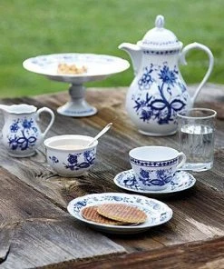 Kahla Rossella Eierbecher Mit Fuß In Zwiebelmuster