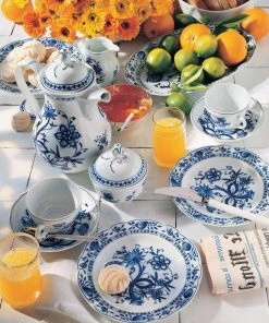 Kahla Rossella Eierbecher Mit Fuß In Zwiebelmuster 8 Kahla Rossella Eierbecher Mit Fuß In Zwiebelmuster -WMF Geschäft Kahla Rossella Zwiebelmuster 02 25 l