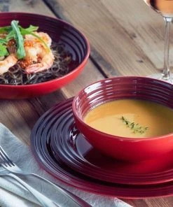 Le Creuset Frühstücksteller In Kirschrot -WMF Geschäft LeCreuset 2016 09 16 6 neu